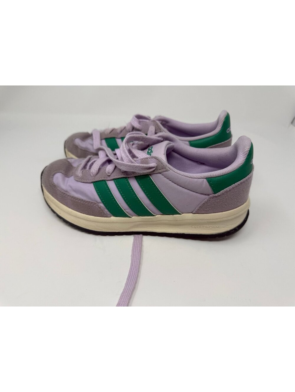 Adidas girls sneakers size 5 big girls